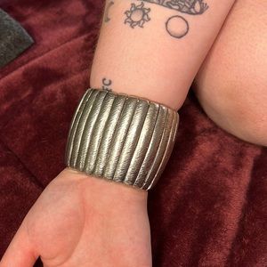 Silver fashion stretch Bangle cuff bracelet